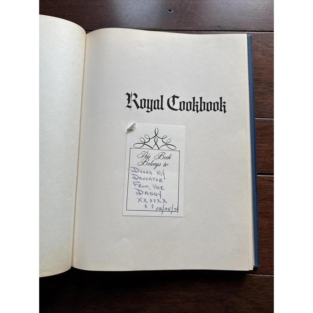 Royal Cookbook 1971 Favorite Court Recipes from the World's‎ Royal Families 1st